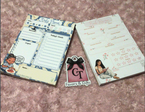 Personalized 5x7 Notepad | Custom Planner Pad | Chibi or Sketch Portrait | Daily Planner, Book Review