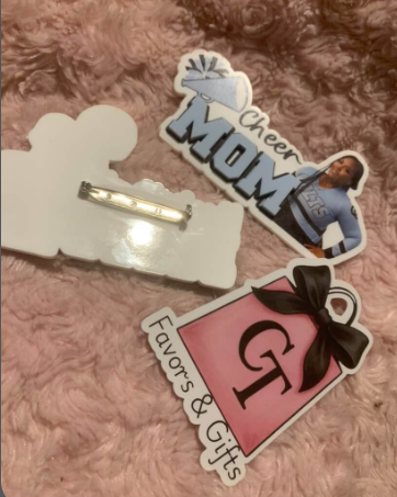 Personalized Sports Mom Button | Custom Athlete Photo Pin