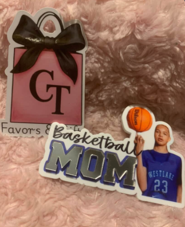 Personalized Sports Mom Button | Custom Athlete Photo Pin